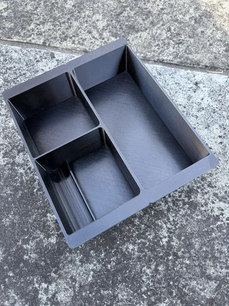 Khay Lớn Hốc Trung Tâm Cho 4Runner (Gen5) - Image 1