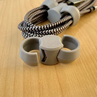 Dụng Cụ Giữ Cáp - Tiện Lợi Gọn Gàng