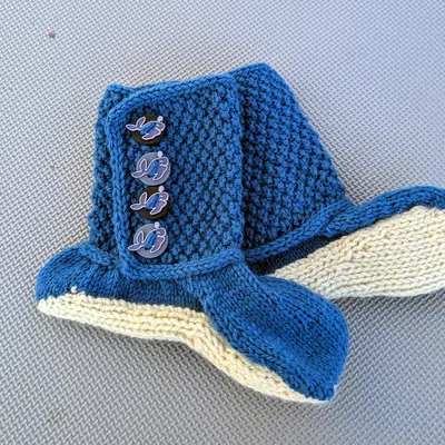 Nút Áo Hình Cá Voi