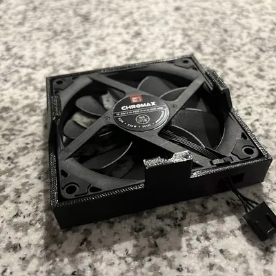 Ốp Quạt Card LSI 9300-16i Với Quạt Noctua NF-A9x14