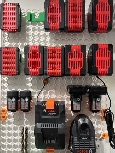 Kệ Bosch 12V + 18V Xanh cho Multiboard có đầu nối CLICK hoặc SNAP - Image 1