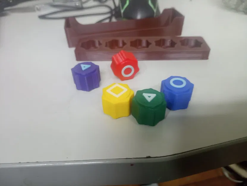 Xúc Xắc Trò Chơi Con Mực Gonggi - Image 1