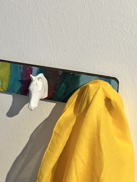 Móc Treo Đồ Hình Đầu Ngựa Low Poly - Image 3