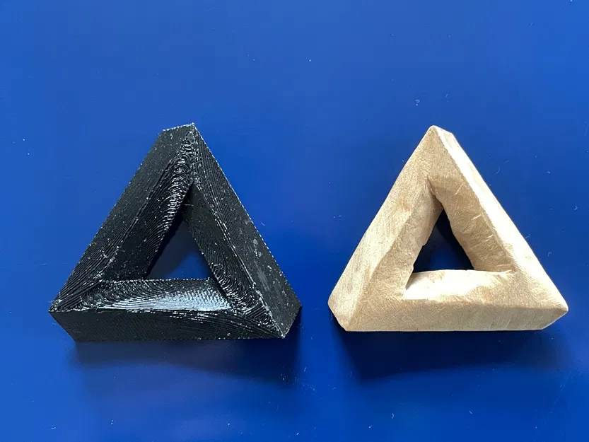 Nam Châm Tam Giác Penrose Để Tủ Lạnh - Image 1