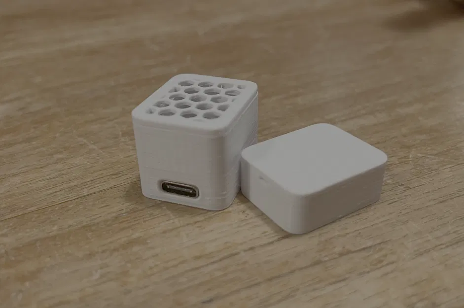 Vỏ Hộp Siêu Nhỏ Cho ESP32 C3/C6/H2/S3 - Image 2