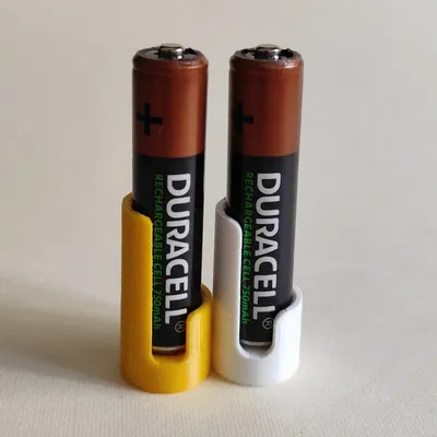 Adapter Chuyển Đổi AAA sang AA (Có Nam Châm)