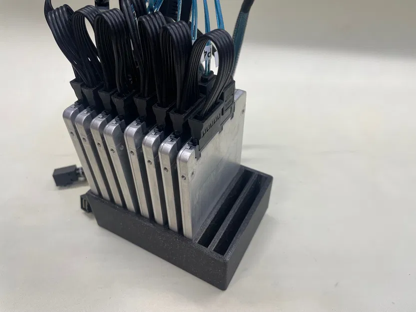 Hộp đựng SSD 2.5 inch - Image 6