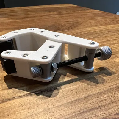 Kẹp Hàm Chống Xoắn (Twist Resistant Jaw Clamp)