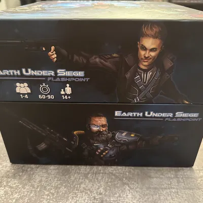 Insert 2 hộp cho Earth Under Siege + World Killer