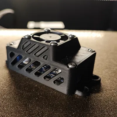 Vỏ HCW-P715 12/24V sang 5V USB (Buck Converter Case)