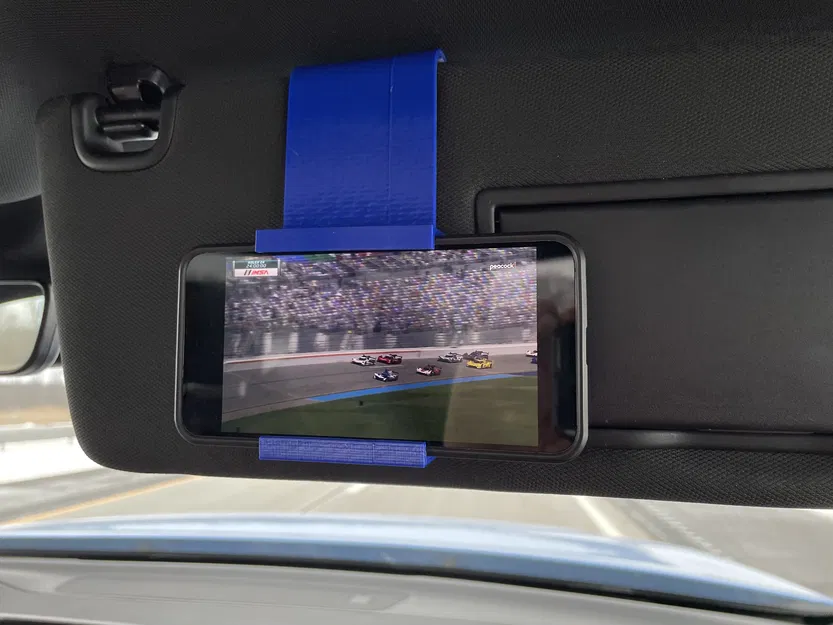 Kẹp giữ điện thoại gắn tấm che nắng ô tô (Phone Holder - Car Visor) - Image 1