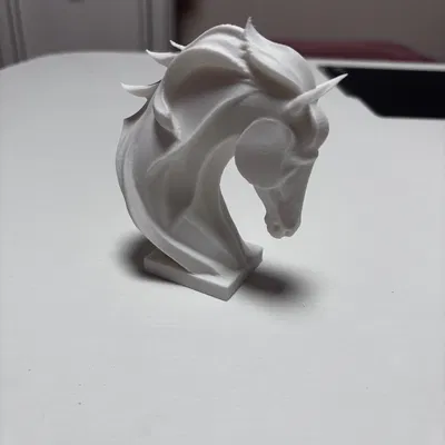 Tượng bán thân ngựa (Horse bust)