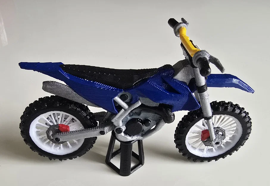 Motocross Avec Lève Moto (sơn tay) - Image 1