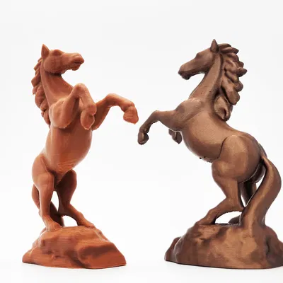 Tượng Ngựa Chồm (Rearing Horse Sculpture)