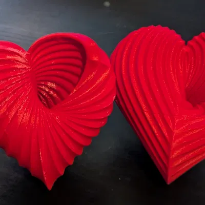 Dải Möbius Sudanese hình trái tim