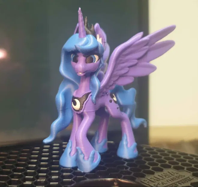My Little Pony Princess Luna | có màu - Image 1