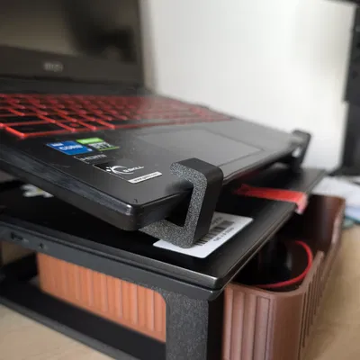 Kệ để 2 Laptop kèm ngăn kéo organiser – Remix cho laptop lớn hơn