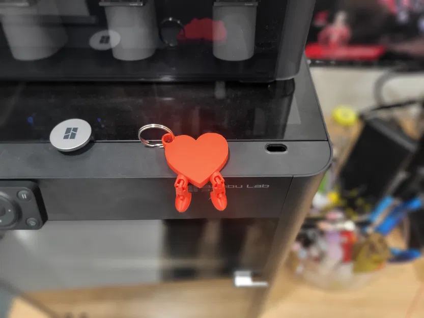 Buddy móc khóa trái tim (Heart keychain Buddy) - Image 1