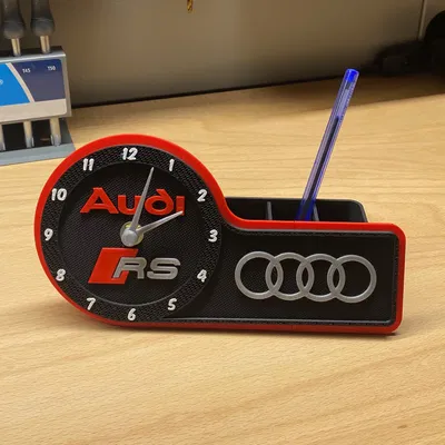 AUDI RS - Bản remix của Maker World Clock