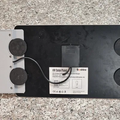 Low Profile Solar Meshtastic Car Node – Vỏ gắn nam châm cho panel Soshine 6W