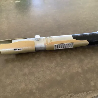 Lightsaber modular có chi tiết bên trong (interior parts)