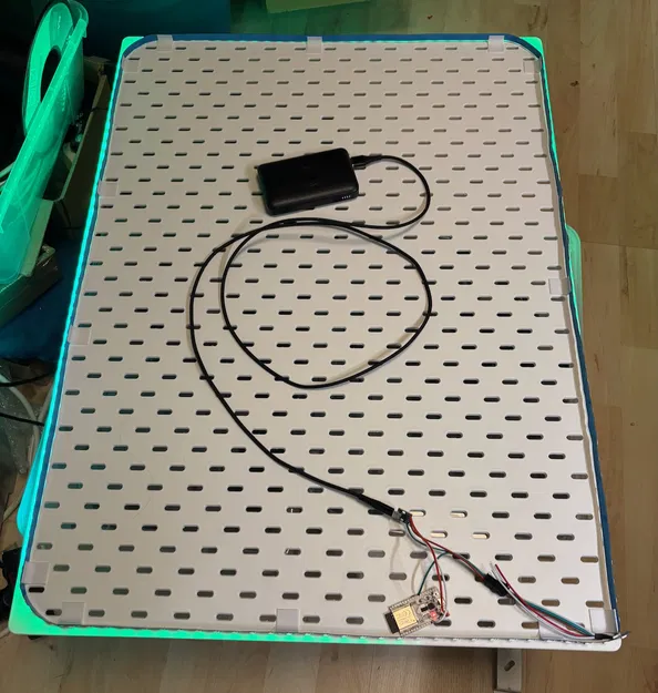 Giá đỡ LED strip gắn bảng Skådis (9mm) – dán băng keo hai mặt - Image 5