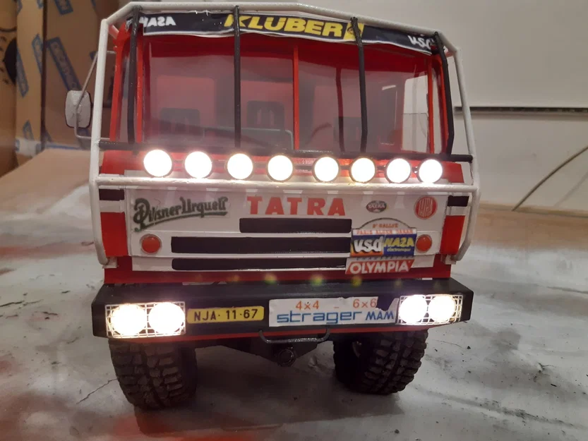 RC Tatra Dakar 6x6, 1986 – Mô hình RC tỉ lệ 1:12 - Image 3