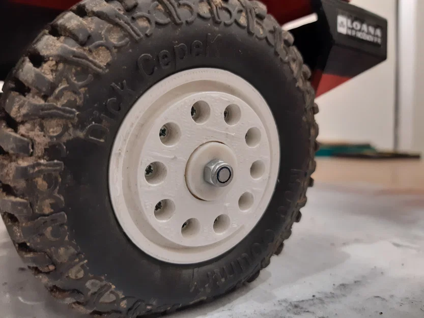RC Tatra Dakar 6x6, 1986 – Mô hình RC tỉ lệ 1:12 - Image 8