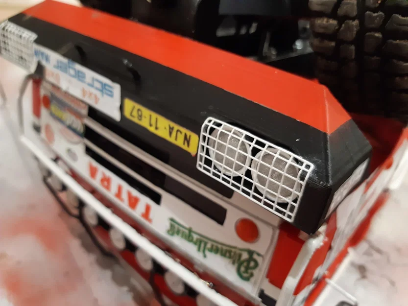 RC Tatra Dakar 6x6, 1986 – Mô hình RC tỉ lệ 1:12 - Image 14