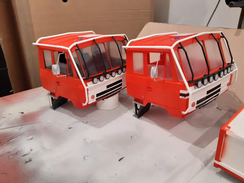 RC Tatra Dakar 6x6, 1986 – Mô hình RC tỉ lệ 1:12 - Image 21