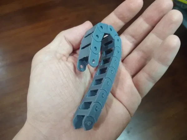 Drag Chain tham số hoá – Yet Another Parametric Drag Chain (kèm F3D) - Image 1