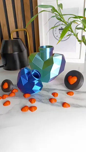 Love Potion LowPoly + Nắp Nắp Trái Tim, 2 Chai Hình Trái Tim, No Support - Image 5