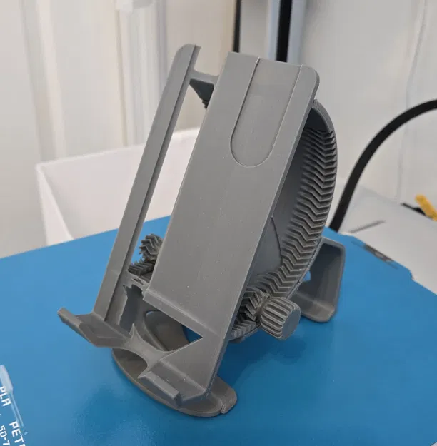 Giá đỡ điện thoại nghiêng mượt cho Galaxy Fold 6 ốp SPen - Image 1