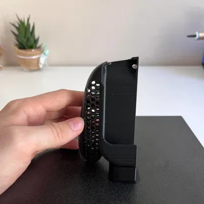 Tay Cầm Nintendo Switch Portable Comfort Grip Honeycomb Shell Có Nút Khóa