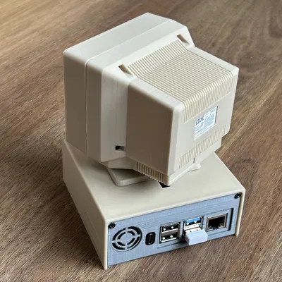 Vỏ Raspberry Pi kiểu Retro Desktop PC V2