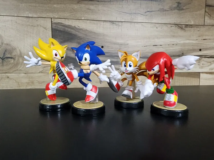 Sonic kèm stand - Image 1