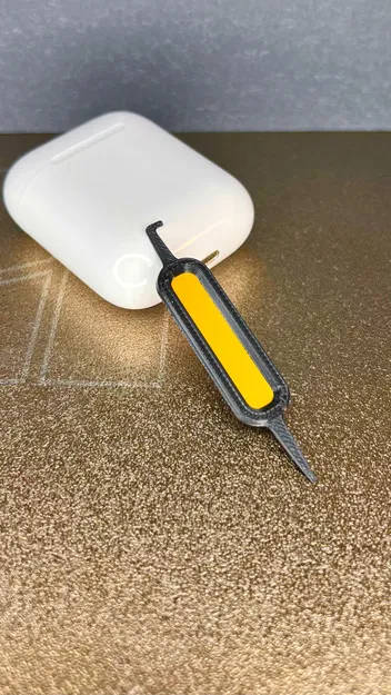 Dụng cụ vệ sinh cổng sạc điện thoại (Phone Charger Port Cleaner) - Image 2