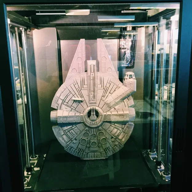 Fillenium Malcon – Tàu vũ trụ fan recreation (prints in place) - Image 1