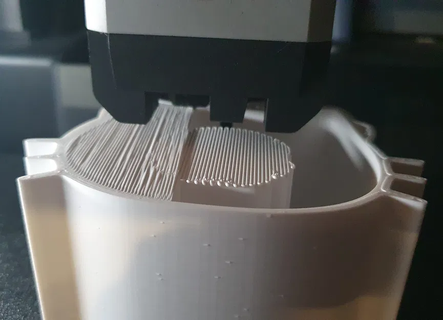 Heo đất Hello Kitty (Hello Kitty Piggy Bank) - Image 4