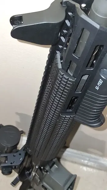 Ốp che rail M-LOK (M-LOK Rail Cover) - Image 2