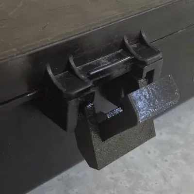 Thay thế bản lề (Hinge replacement)