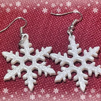 Bông Tuyết Đeo Tai (Snowflake Earrings)