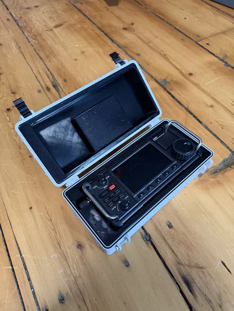 Hộp Bảo Vệ Xiegu X6200 Rugged Box - Image 1