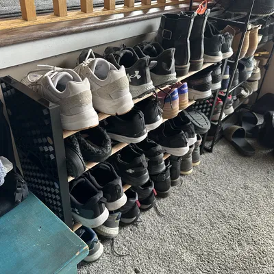 Kệ Giày và/hoặc Kệ Filament (Shoe and/or Filament Rack)