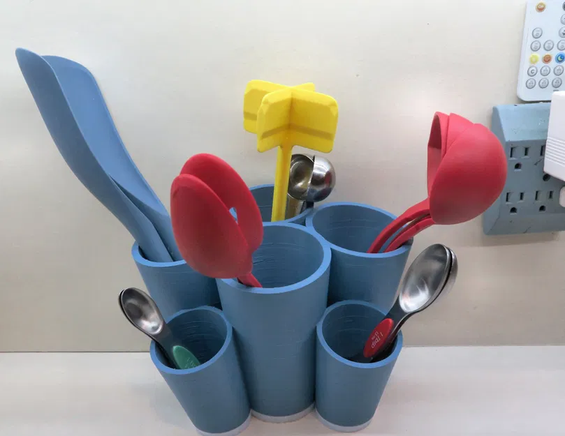 Giá/ống đựng dụng cụ bếp (Kitchen Utensil holder) - Image 1