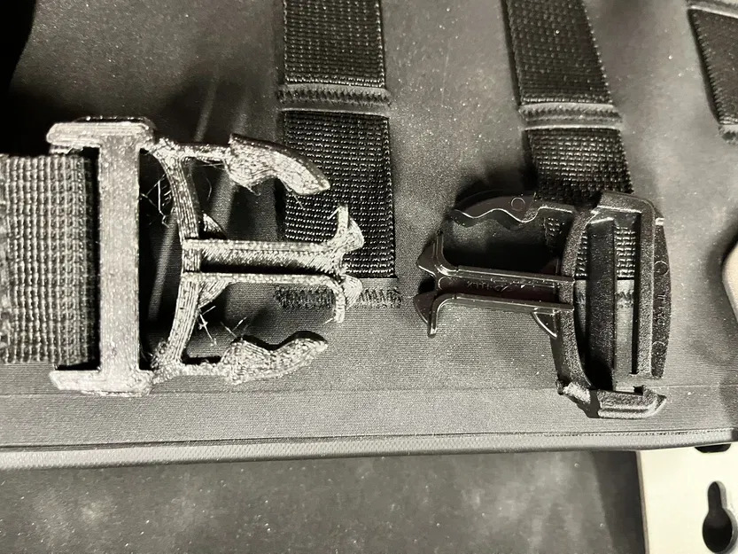 Sửa clip túi Lone Rider Motobags (Lone Rider Motobags clip repair) - Image 2