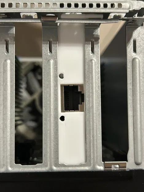 Ngàm Low Profile cho NIC Intel I226 2.5GbE 1 cổng (Generic/AliExpress) - Image 1