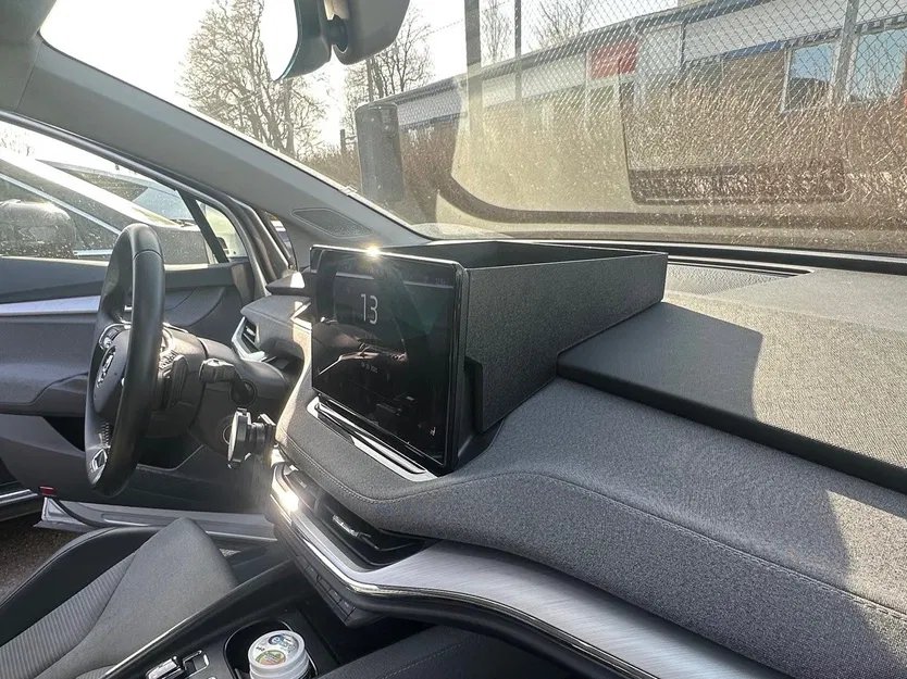 Hộp chứa đồ taplo vừa khít cho Skoda Enyaq - Image 3