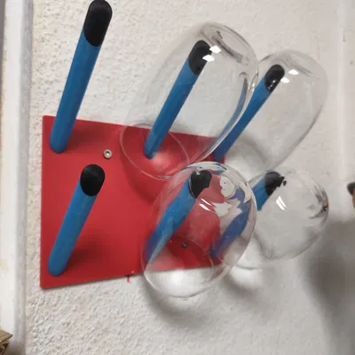 Giá treo ly uống nước gắn tường (wall drinking glass rack)
