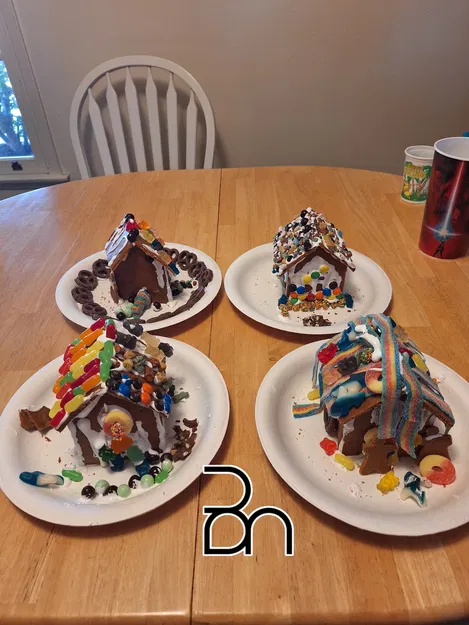 Khuôn cắt bánh Nhà Bánh Gừng: Mái Gable Roof & Truncated Icosohedron - Image 2